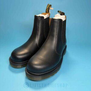 NEW!  Dr. Martens 2976 EMBURY Leather Casual Chelsea Boots, Black, Size W 5